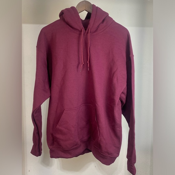 Gildan Unisex-adult Fleece Hoodie Sweatshirt Size Large Maroon 11 available NWOT - Picture 1 of 6